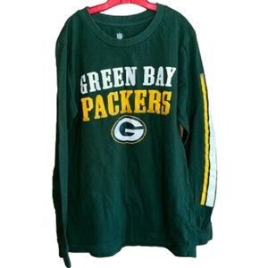 Green Bay Packers NFL team apparel Large youth long sleeve shirt.
